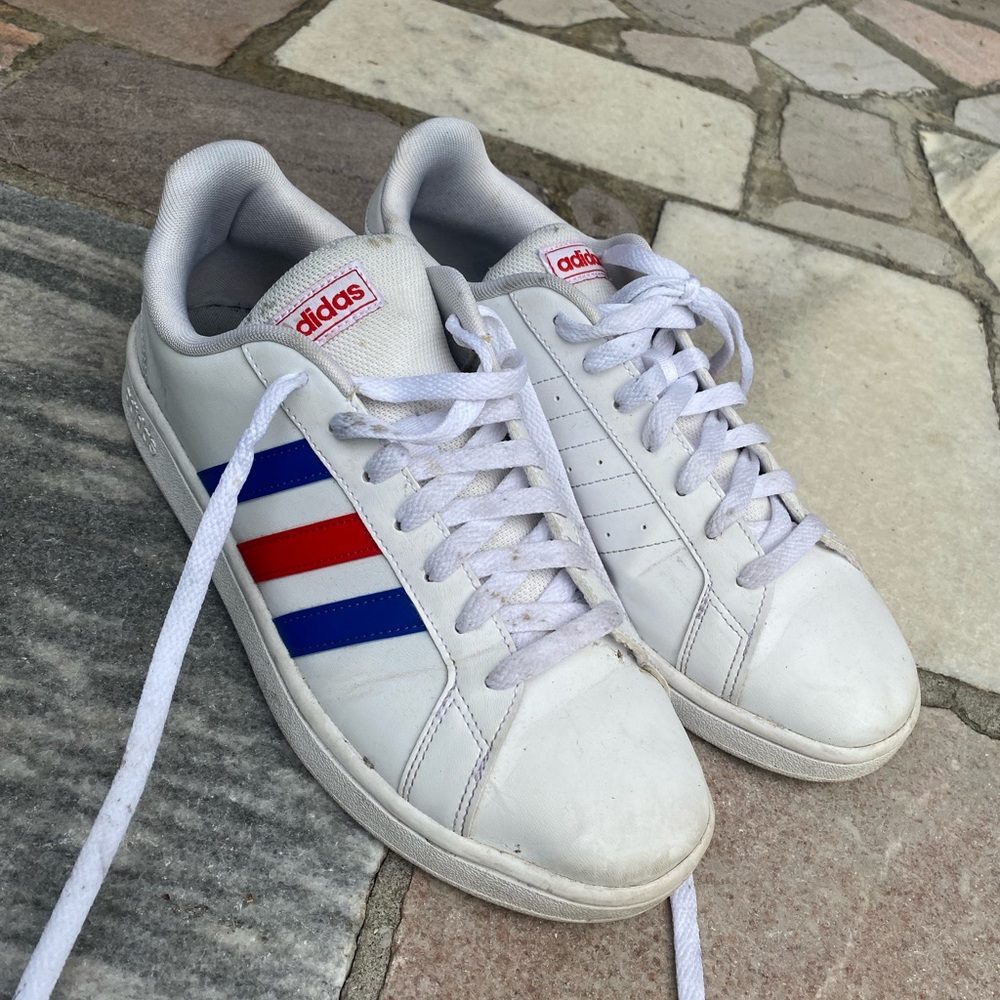 Men’s Leather Adidas shoes size 9.5